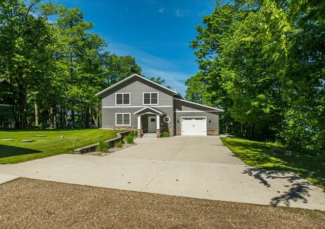 2nd image of 44555 Crystal Hills Wy, Pelican Rapids, MN 56572 | MLS# 7047620
