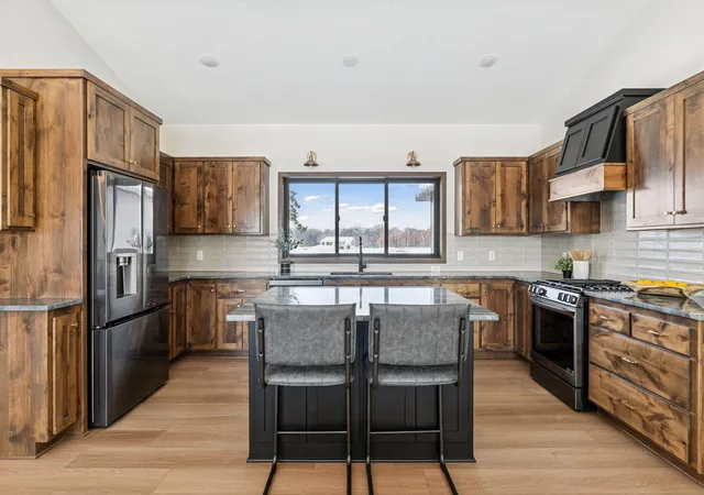 3rd image of 4582 Verde Valley Rd Nw, Anoka, MN 55303 | MLS# 7047627