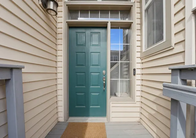 2nd image of 8103 Oakview Dr N, Maple Grove, MN 55369 | MLS# 7047729