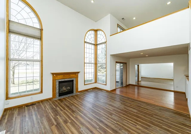 Photo 3 of Single family home for sale at 1930 Topaz Pointe Ln SW, Rochester, MN 55902 | MLS# 7048090 | Listing updated on 2026-09-21