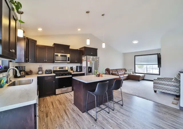 Photo 2 of Single family home for sale at 809 Holton Ave, Brainerd, MN 56401 | MLS# 7048263 | Listing updated on 2026-08-17