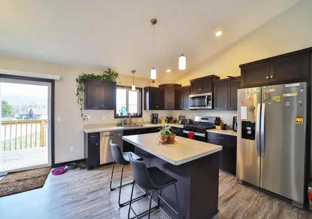 Photo 3 of Single family home for sale at 809 Holton Ave, Brainerd, MN 56401 | MLS# 7048263 | Listing updated on 2026-08-17