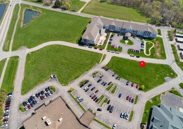 3rd image of 1530 17th St Nw, Faribault, MN 55021 | MLS# 7048311