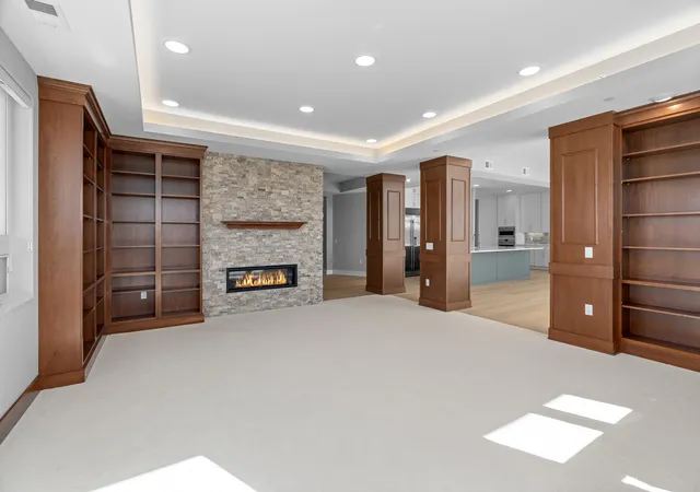 Photo 3 of Condo for sale at 1 Hl Farm Rd #306, Saint Paul, MN 55127 | MLS# 7048314 | Listing updated on 2026-10-05