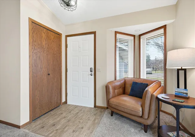 Photo 5 of Single family home for sale at 2741 River Hills Dr S, Burnsville, MN 55337 | MLS# 7048328 | Listing updated on 2026-08-28