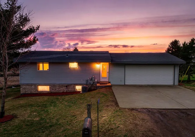 Photo 3 of Single family home for sale at 51675 Ash Ave, Stanchfield, MN 55080 | MLS# 7048720 | Listing updated on 2026-10-06
