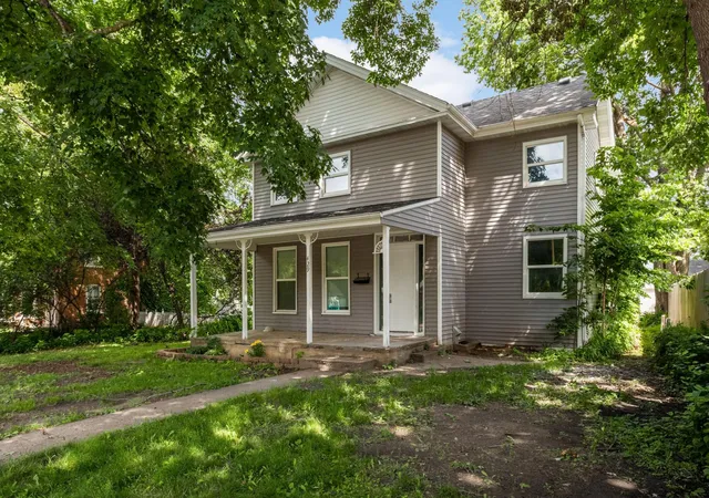 1st image of 429 2nd Ave E, Shakopee, MN 55379 | MLS# 7048779
