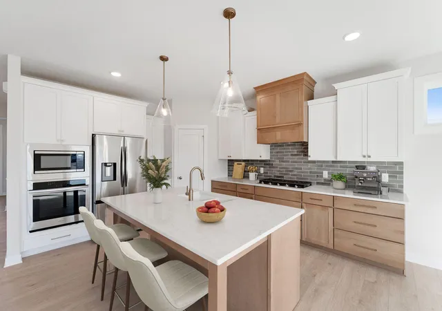 2nd image of 4890 127th Ln Ne, Minneapolis, MN 55449 | MLS# 7048799
