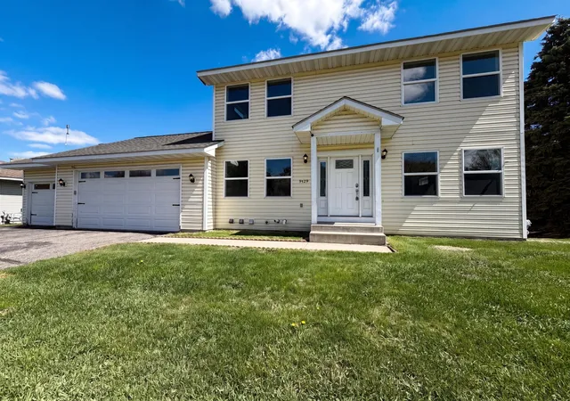 1st image of 9429 Harkness Ave S, Cottage Grove, MN 55016 | MLS# 7049055