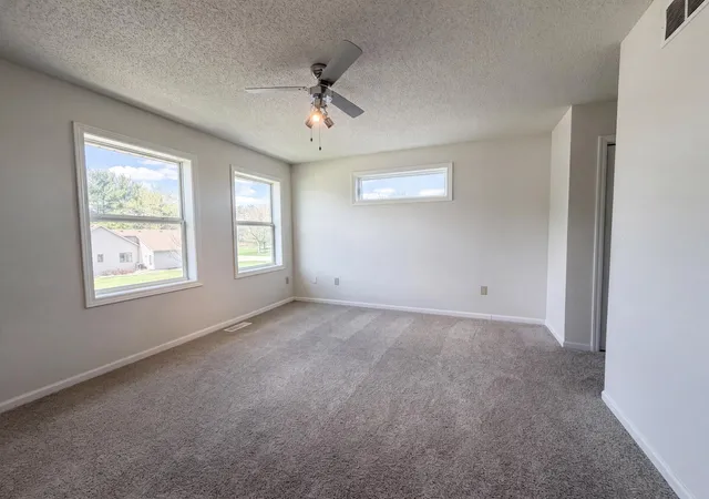 Photo 3 of Single family home for sale at 9429 Harkness Ave S, Cottage Grove, MN 55016 | MLS# 7049055 | Listing updated on 2026-10-01