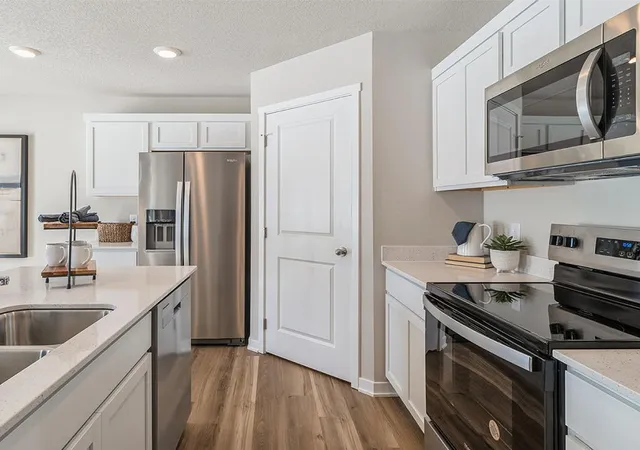 4th image of 3681 Worrall Ct Nw, Rochester, MN 55901 | MLS# 7049210