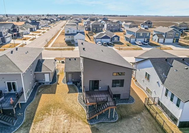 5th image of 442 Hampton Dr W, Moorhead, MN 56560 | MLS# 7049283