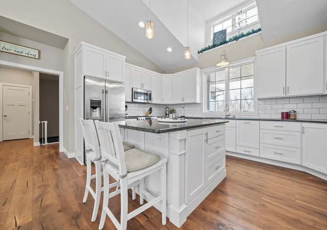 2nd image of 5201 Colonial Ct Ne, Alexandria, MN 56308 | MLS# 7049335