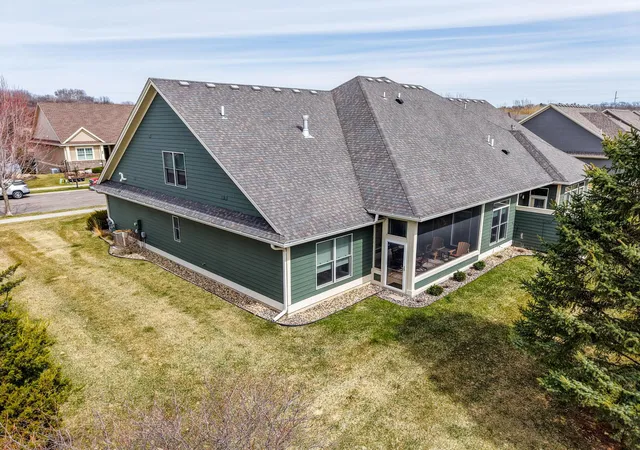 3rd image of 3848 Berkshire Rd Sw, Rochester, MN 55902 | MLS# 7049437