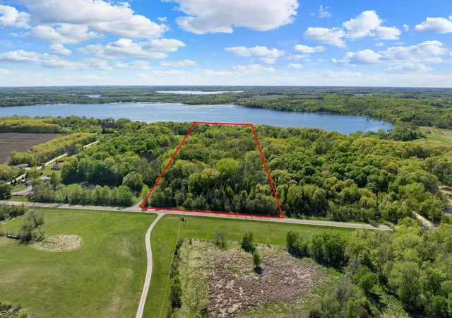 Photo 3 of Single family home for sale at 14370 Fairwoods Ave, Lonsdale, MN 55046 | MLS# 7049445 | Listing updated on 2026-08-27