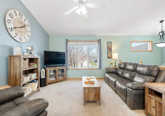 Homes for sale in Mankato, MN | 604 Saint Andrews Dr, Mankato, MN 56001 | MLS# 7049645