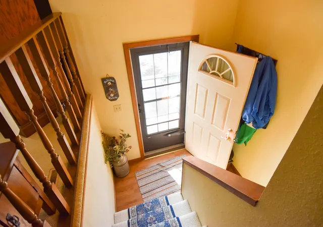 4th image of 105 Valley View Rd, Karlstad, MN 56732 | MLS# 7049926