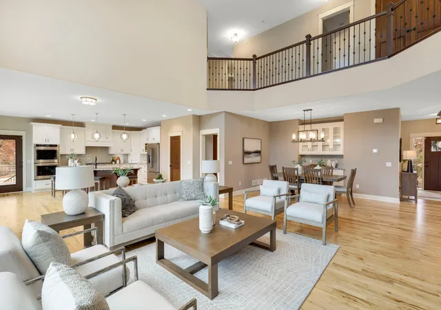 Photo 4 of Single family home for sale at 18928 Katrine Ct, Lakeville, MN 55044 | MLS# 7049953 | Listing updated on 2026-10-07
