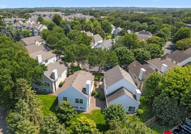 Photo 3 of Single family home for sale at 6420 Christenson Ln NE, Minneapolis, MN 55432 | MLS# 7050026 | Listing updated on 2026-09-06