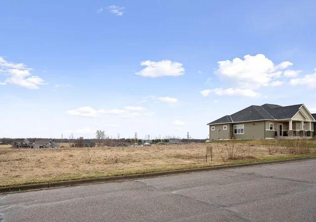 2nd image of 5932 Stadium St, Saint Cloud, MN 56304 | MLS# 7050066