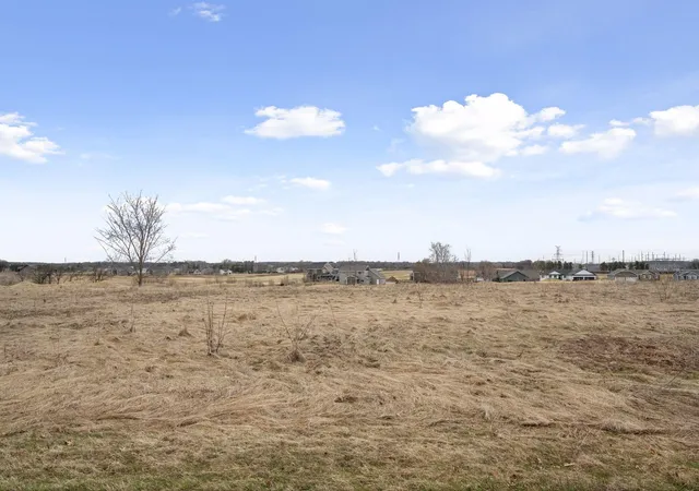 4th image of 5932 Stadium St, Saint Cloud, MN 56304 | MLS# 7050066