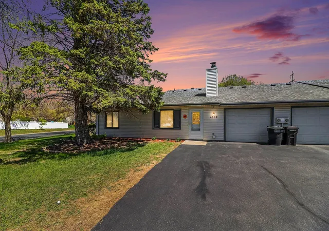 Homes for sale in Coon Rapids, MN | 1608 106th Ave Nw, Coon Rapids, MN 55433 | MLS# 7050106