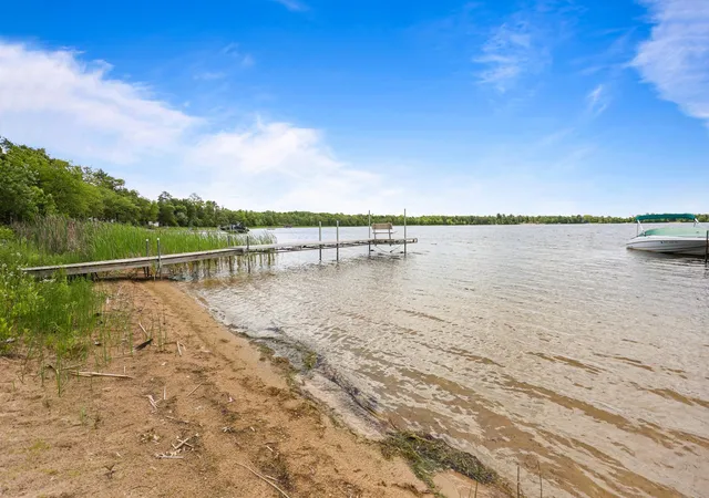 3rd image of 7101 Browns Ln, Brainerd, MN 56401 | MLS# 7050170