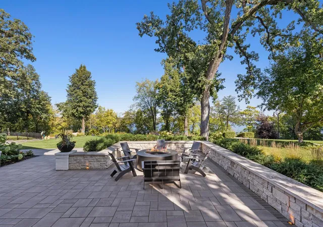 5th image of 4889 E Lake Harriet Pkwy, Minneapolis, MN 55419 | MLS# 7050178