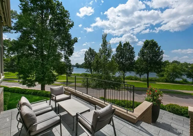 Photo 2 of Single family home for sale at 2119 E Lake Of The Isles Pkwy, Minneapolis, MN 55405 | MLS# 7050207 | Listing updated on 2026-08-25