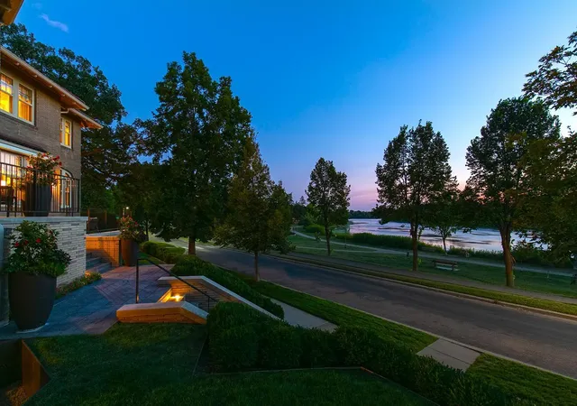 Photo 3 of Single family home for sale at 2119 E Lake Of The Isles Pkwy, Minneapolis, MN 55405 | MLS# 7050207 | Listing updated on 2026-08-25