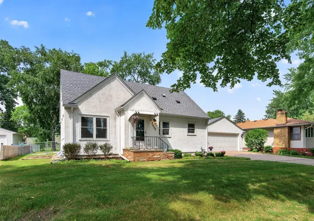 Homes for sale in North Saint Paul, MN | 2663 16th Ave E, North Saint Paul, MN 55109 | MLS# 7050277