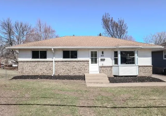 Homes for sale in West Saint Paul, MN | 303 Haskell St E, West Saint Paul, MN 55118 | MLS# 7050311