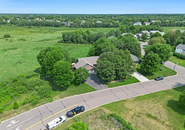 4th image of 1571 155Th Ln Nw, Andover, MN 55304 | MLS# 7050401