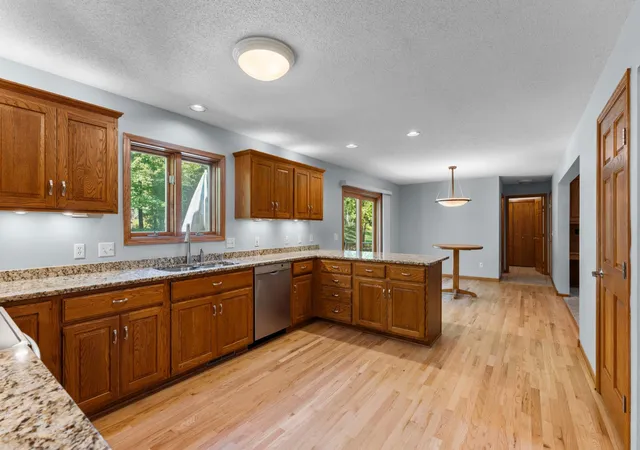 Photo 2 of Single family home for sale at 2217 Baihly Summit Dr Sw, Rochester, MN 55902 | MLS# 7050535 | Listing updated on 2026-08-13