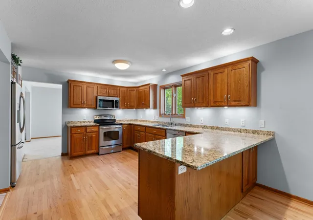 Photo 3 of Single family home for sale at 2217 Baihly Summit Dr Sw, Rochester, MN 55902 | MLS# 7050535 | Listing updated on 2026-08-13