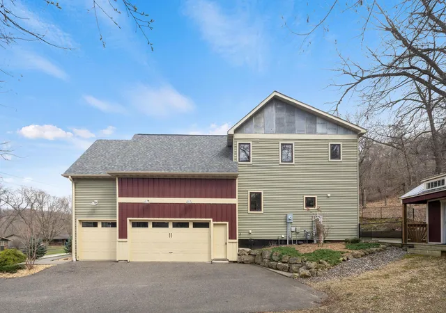 Photo 3 of Single family home for sale at 1067 Pioneer Rd, Red Wing, MN 55066 | MLS# 7050733 | Listing updated on 2026-09-16