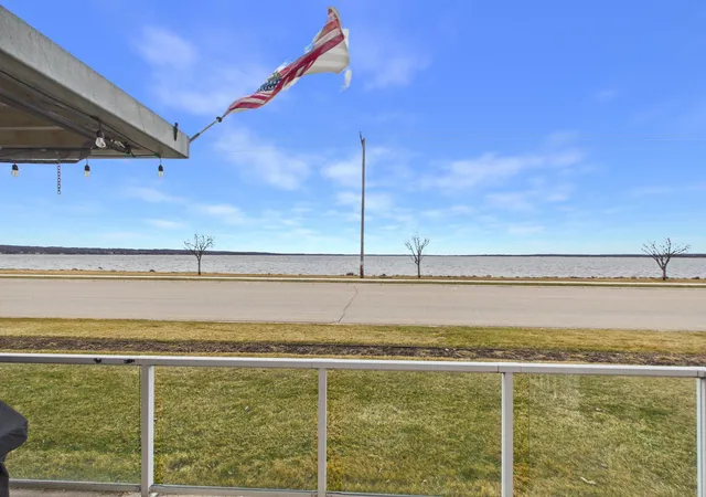 19th image of 279 Minnesota Ave W #206, Glenwood, MN 56334 | MLS# 7051066