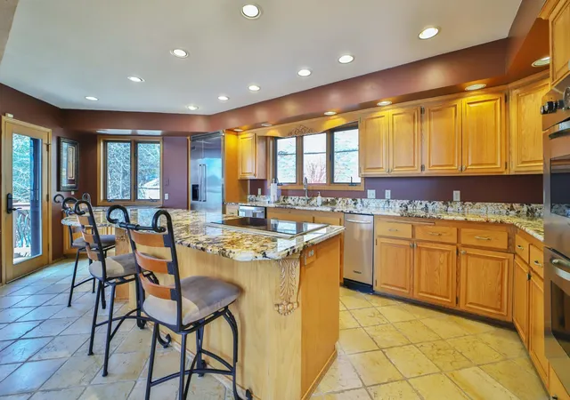 Photo 3 of Single family home for sale at 1569 Floan Point Rd, Brainerd, MN 56401 | MLS# 7051325 | Listing updated on 2026-08-28