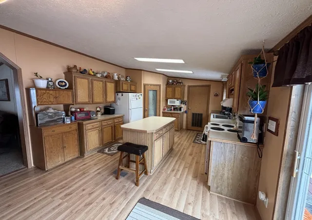 3rd image of 128 Lynn Rd, Ottertail, MN 56571 | MLS# 7051428