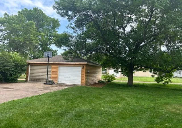 Homes for sale in Minneota, MN | 306 E 2nd St, Minneota, MN 56264 | MLS# 7051465