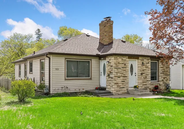 3rd image of 5433/5435 Penn Ave S, Minneapolis, MN 55419 | MLS# 7051467