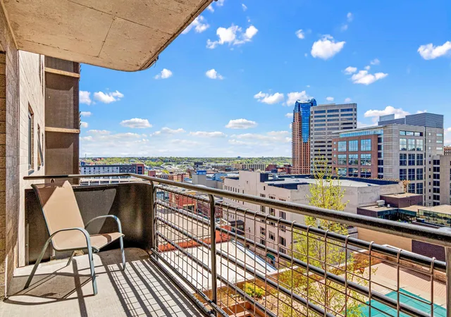 Homes for sale in Saint Paul, MN | 66 9th St E #1613, Saint Paul, MN 55101 | MLS# 7051503