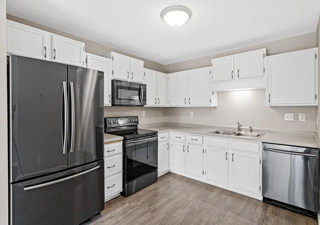 Homes for sale in Saint Paul, MN | 66 9Th St E #1613, Saint Paul, MN 55101 | MLS# 7051503
