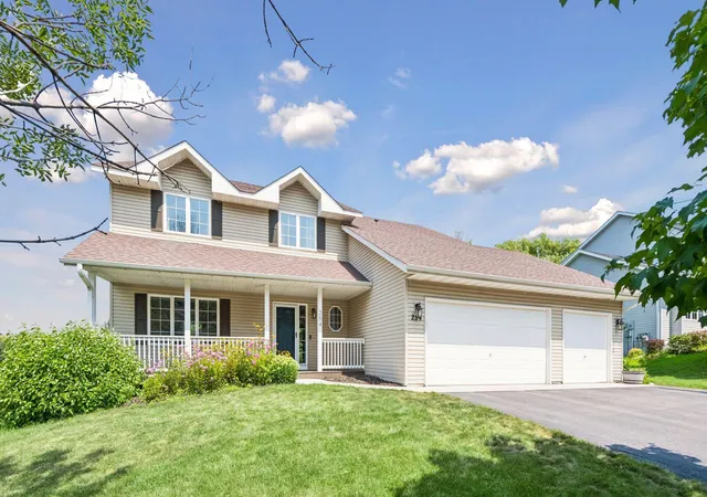 1st image of 254 Jaspers Cir S, Chaska, MN 55318 | MLS# 7051809