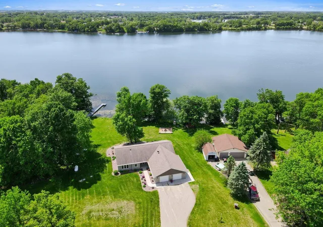 Single family home for sale at 1642 Scenic Hideaway Ln NE, Elysian, MN 56028 | MLS# 7051818