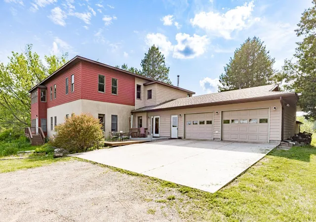 Homes for sale in Moose Lake, MN | 4800 Tower Rd, Moose Lake, MN 55767 | MLS# 7051952