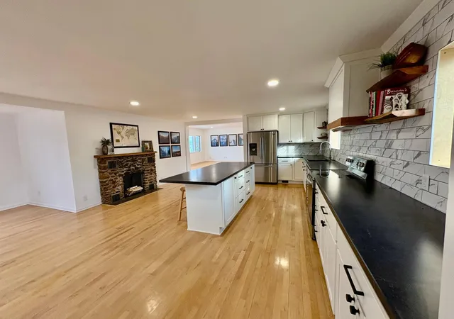 Photo 1 of Single family home for sale at 1682 State Hwy 11 Se, Baudette, MN 56623 | MLS# 7051992 | Listing updated on 2026-08-25