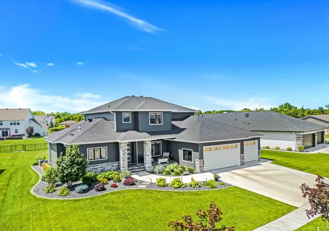 Photo 2 of Single family home for sale at 324 25th Avenue E, West Fargo, ND 58078 | MLS# 7052114 | Listing updated on 2026-08-24