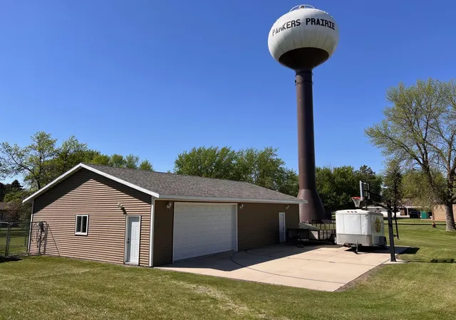 Homes for sale in Parkers Prairie, MN | 404 S Clayborn Ave, Parkers Prairie, MN 56361 | MLS# 7052302