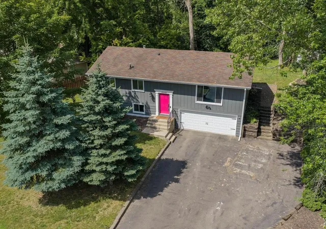 Homes for sale in Prior Lake, MN | 16043 Cambridge Cir Se, Prior Lake, MN 55372 | MLS# 7052521